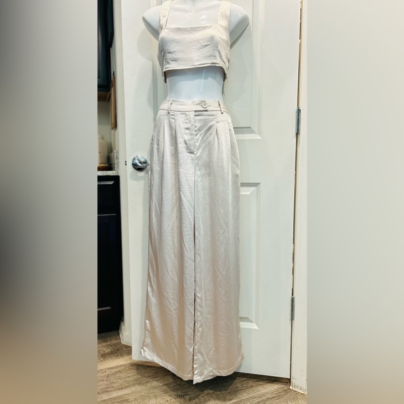 Princess Polly HUXLEY SET SATIN CHAMPAGNE - Picture 4 of 12